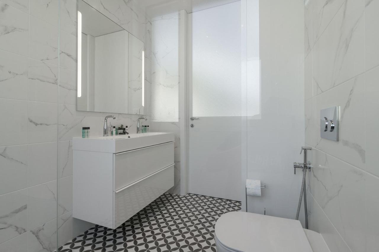 Freddo Apartment - Coral Residence Complex With Parking & Pool Варна Екстериор снимка